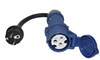 Bild von Blauer CEE 16A auf Schuko-Adapter